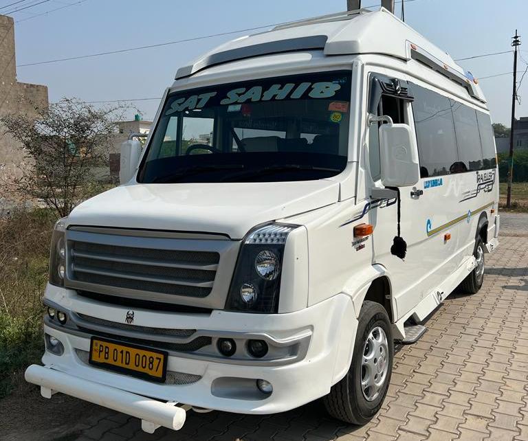 Tempo traveller in Pathankot